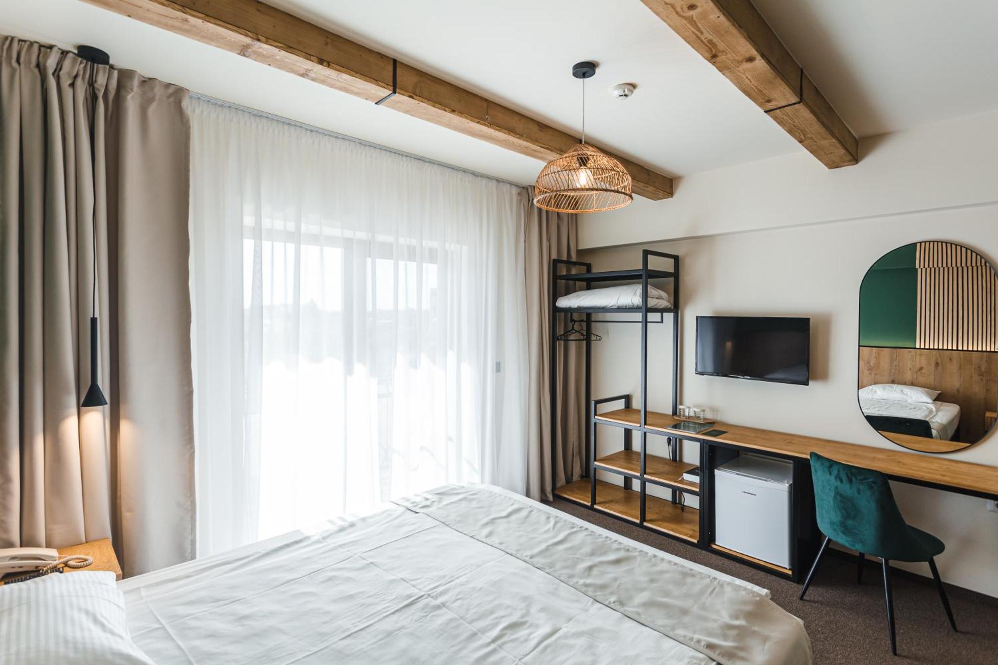 Stokker Hotel Oradea Ngoại thất bức ảnh