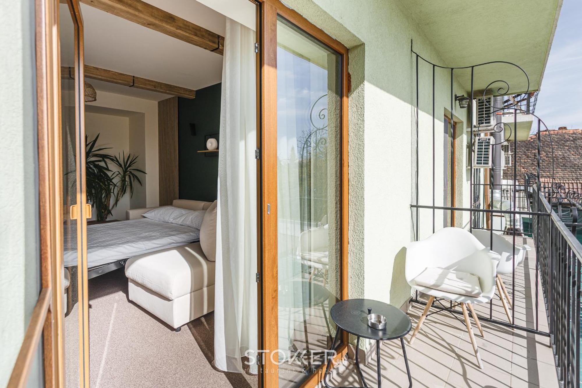 Stokker Hotel Oradea Ngoại thất bức ảnh